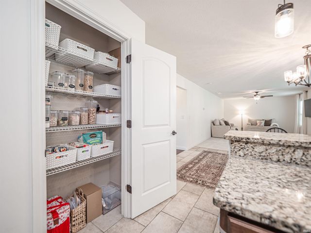 7540 Tia Court, Evansville, IN 47720