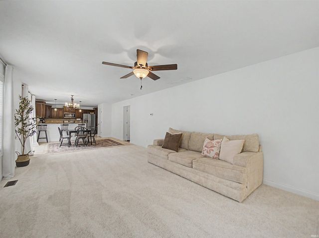 7540 Tia Court, Evansville, IN 47720