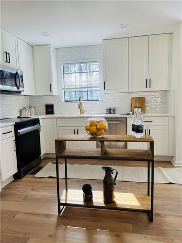 4415 Abbey Way, Powder Springs, GA 30127