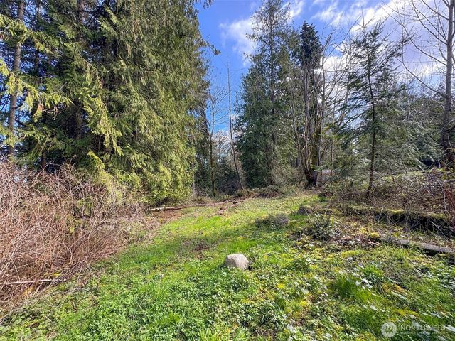 2211 Lindberg Road, Port Angeles, WA 98362