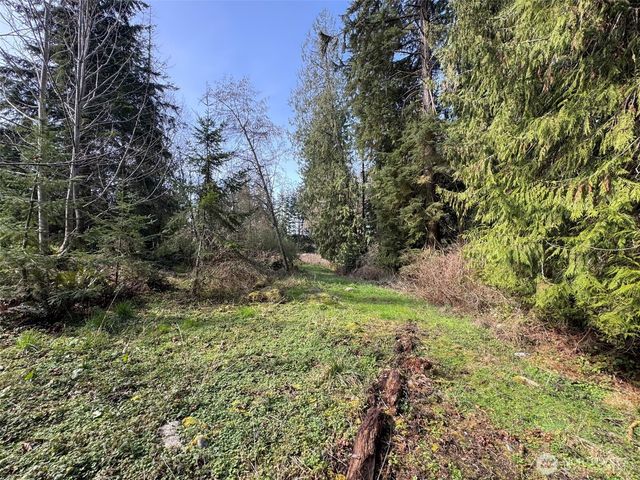 2211 Lindberg Road, Port Angeles, WA 98362