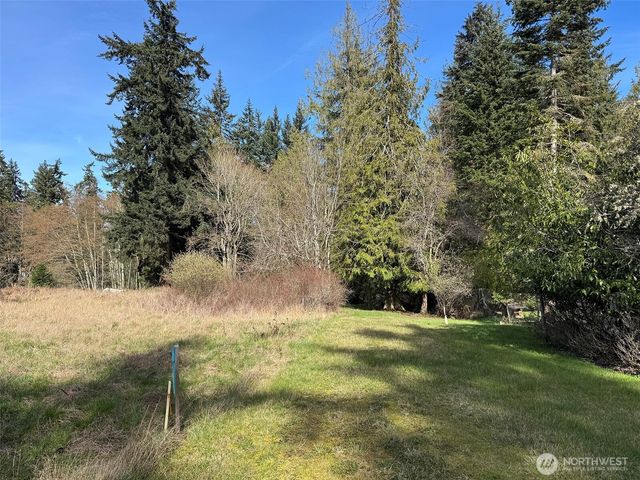 2211 Lindberg Road, Port Angeles, WA 98362