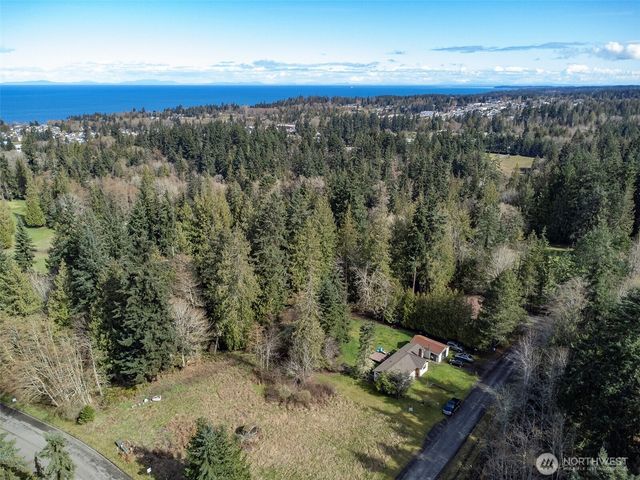 2211 Lindberg Road, Port Angeles, WA 98362