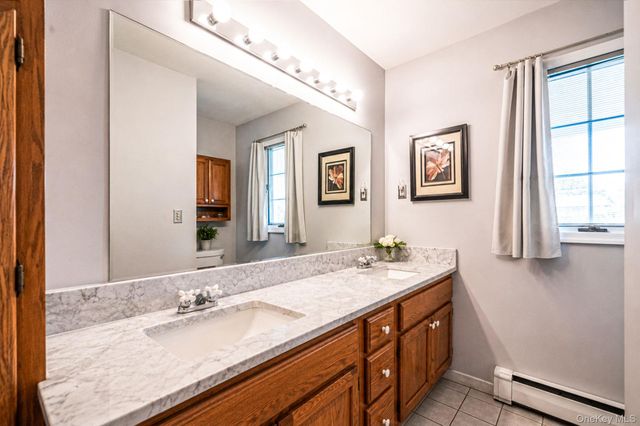 17 N Durkee Lane, East Patchogue, NY 11772