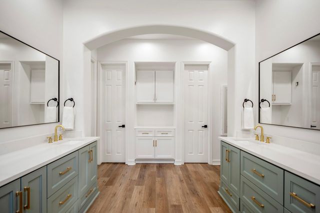 33319 White Oak Court, Magnolia, TX 77354