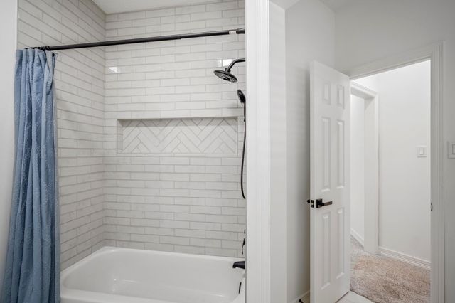 33319 White Oak Court, Magnolia, TX 77354