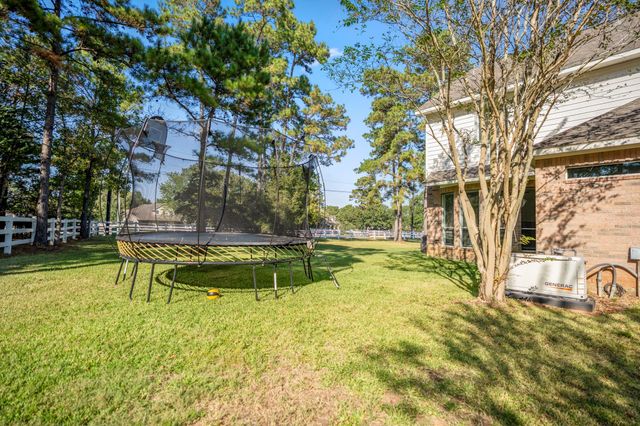 33319 White Oak Court, Magnolia, TX 77354