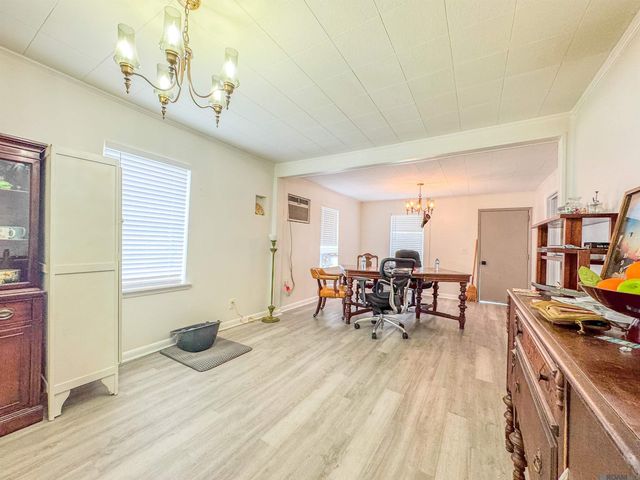 1214 Carter Ave, Baton Rouge, LA 70806