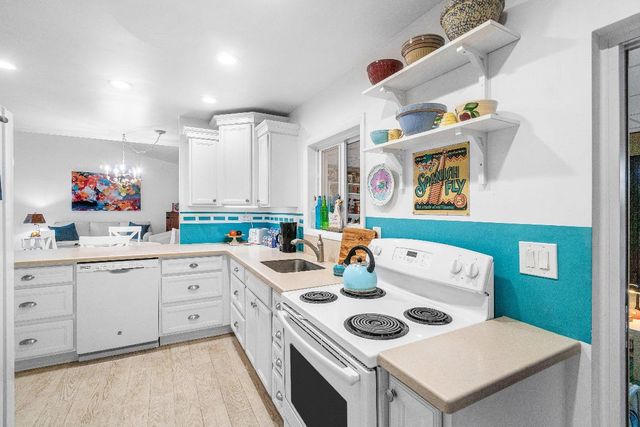 6371 Hitchin Post Way, Delray Beach, FL 33484