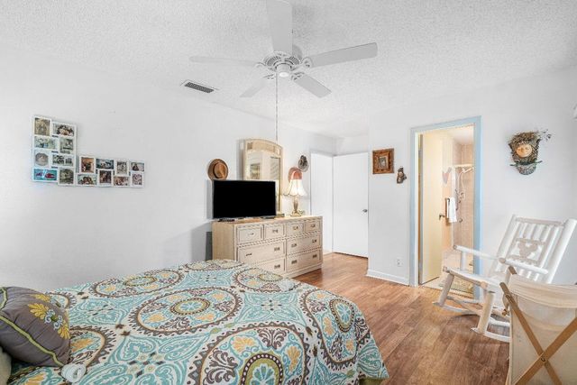 6371 Hitchin Post Way, Delray Beach, FL 33484