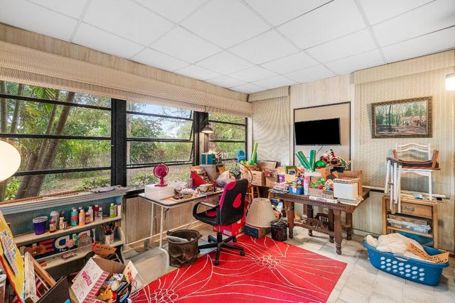 6371 Hitchin Post Way, Delray Beach, FL 33484