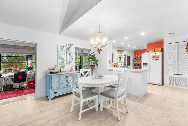 6371 Hitchin Post Way, Delray Beach, FL 33484