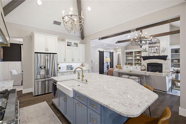 7297 Lees Ridge Road, Oak Ridge, NC 27310