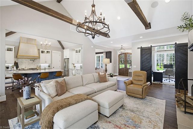 7297 Lees Ridge Road, Oak Ridge, NC 27310