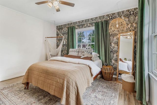 716 E Main Street, Madisonville, TX 77864