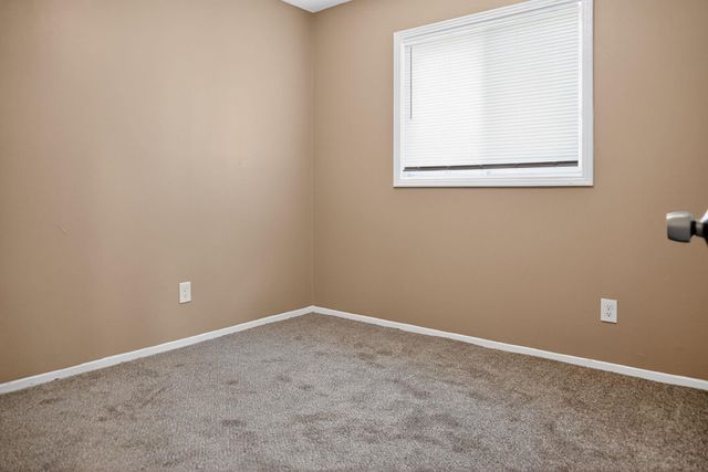 547 W RAINES RD, Memphis, TN 38109