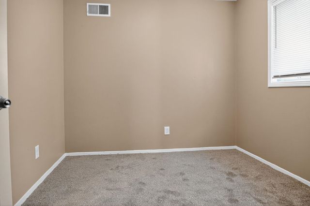 547 W RAINES RD, Memphis, TN 38109