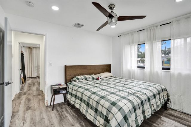 2500 NE 16th Avenue, Fort Lauderdale, FL 33305