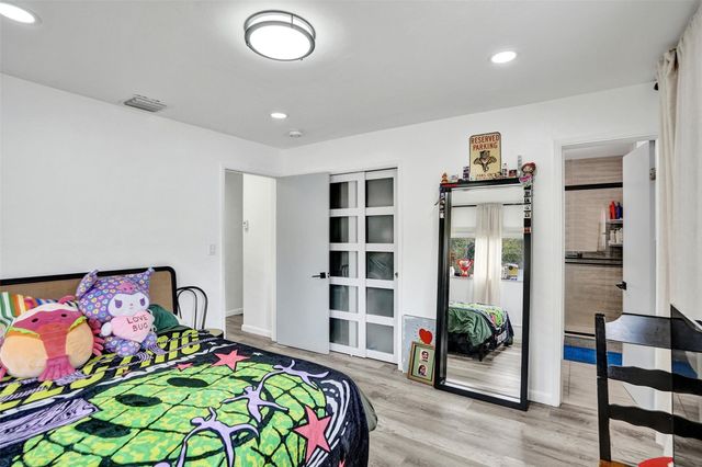 2500 NE 16th Avenue, Fort Lauderdale, FL 33305