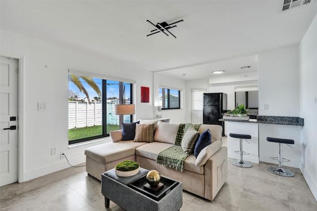 2500 NE 16th Avenue, Fort Lauderdale, FL 33305