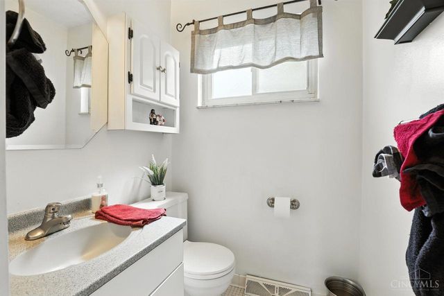 1128 Oldwick Drive, Reading, OH 45215