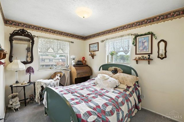 1128 Oldwick Drive, Reading, OH 45215