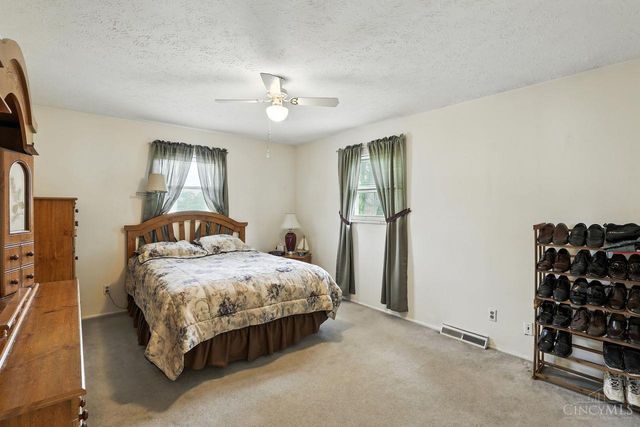 1128 Oldwick Drive, Reading, OH 45215