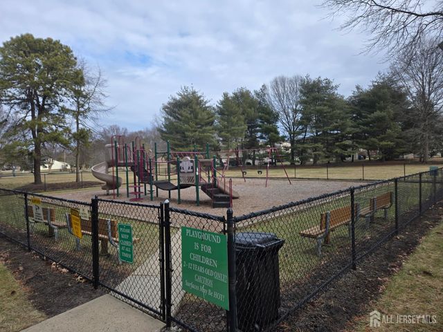 119 Nightingale Court, Old Bridge, NJ 08857