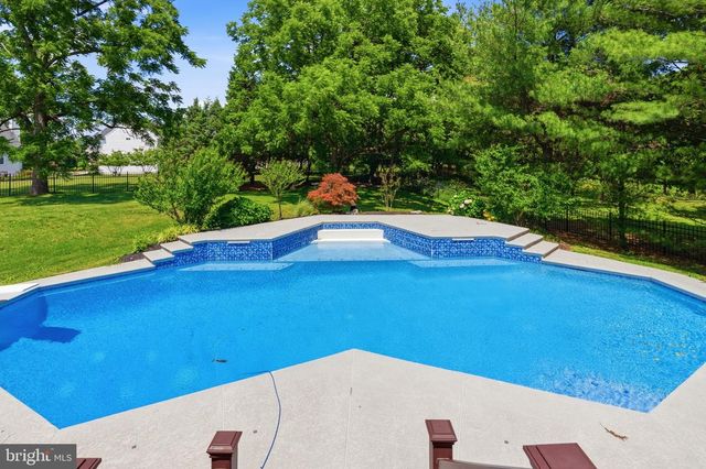 2111 PEREGRINE CIRCLE, Eagleville, PA 19403