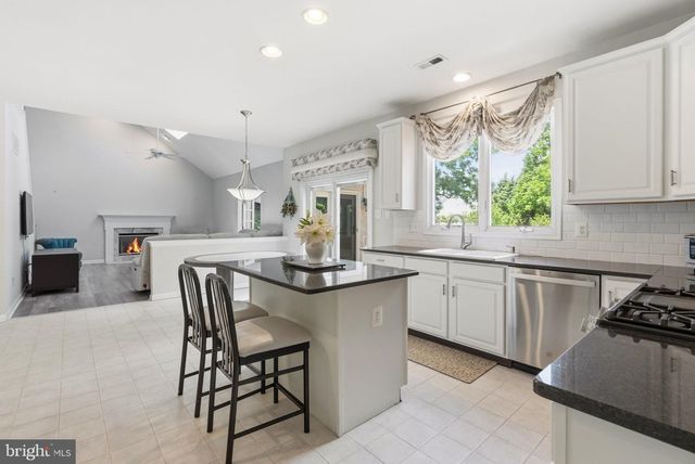 2111 PEREGRINE CIRCLE, Eagleville, PA 19403