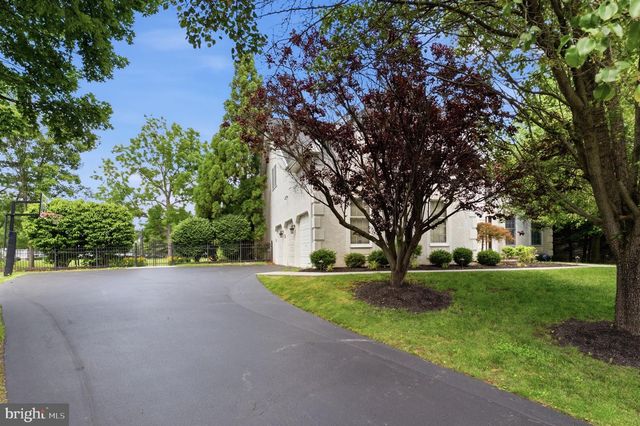 2111 PEREGRINE CIRCLE, Eagleville, PA 19403
