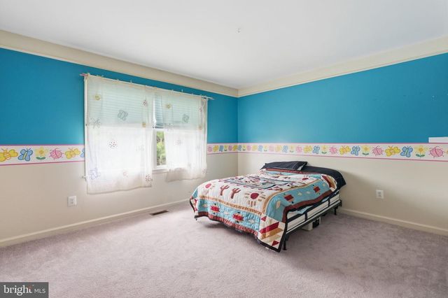 2111 PEREGRINE CIRCLE, Eagleville, PA 19403