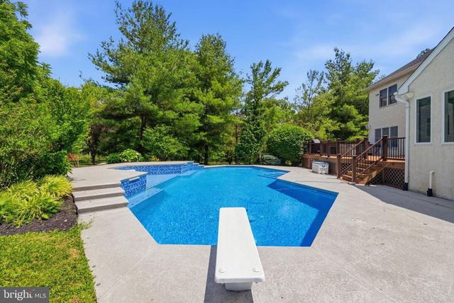 2111 PEREGRINE CIRCLE, Eagleville, PA 19403