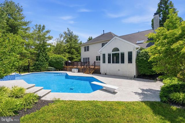 2111 PEREGRINE CIRCLE, Eagleville, PA 19403