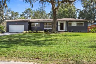10594 SERENA Drive, Jacksonville, FL 32225