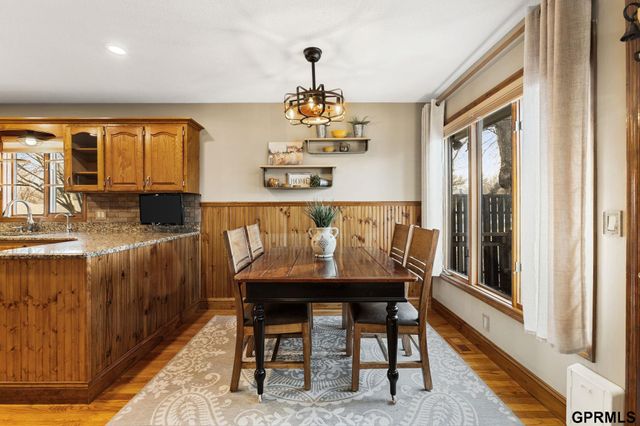 11024 N 61St Street, Omaha, NE 68152