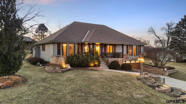 11024 N 61St Street, Omaha, NE 68152