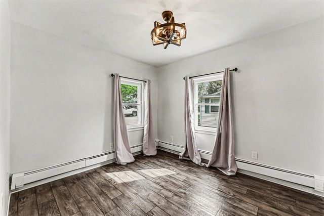 588 Pleasant Drive, Gregory, MI 48137