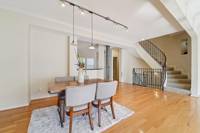 5718 Feagan Street, Houston, TX 77007