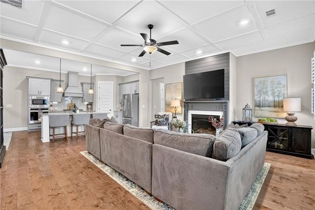 253 London Road, Ball Ground, GA 30107