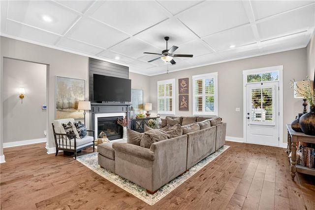 253 London Road, Ball Ground, GA 30107