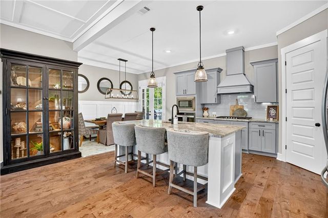 253 London Road, Ball Ground, GA 30107