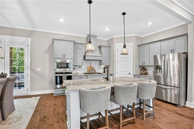 253 London Road, Ball Ground, GA 30107