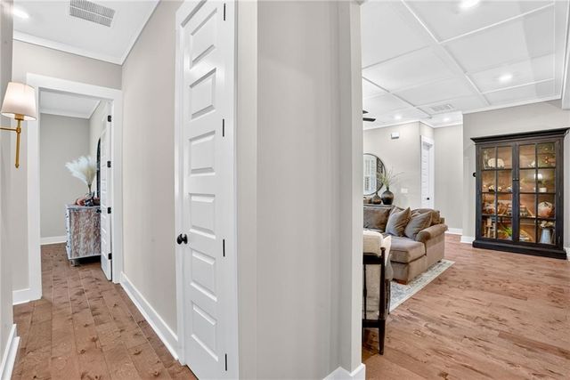 253 London Road, Ball Ground, GA 30107