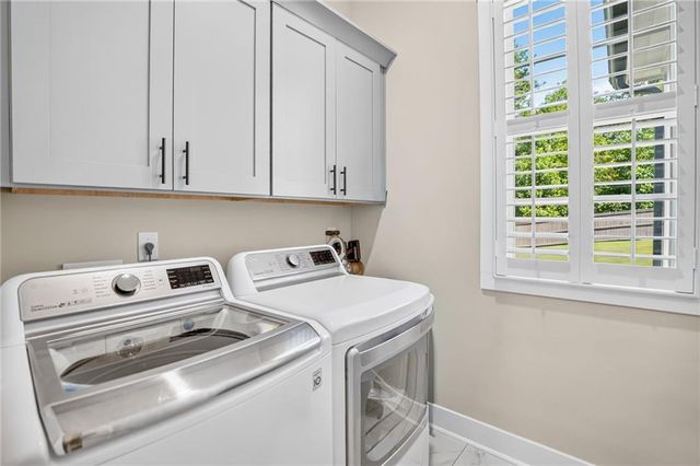 253 London Road, Ball Ground, GA 30107