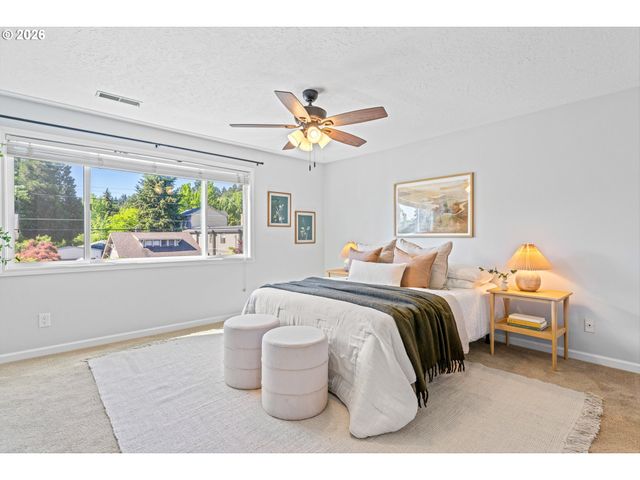 545 S FLORIDA St, Portland, OR 97219