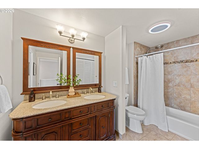 545 S FLORIDA St, Portland, OR 97219