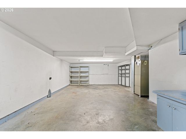 545 S FLORIDA St, Portland, OR 97219