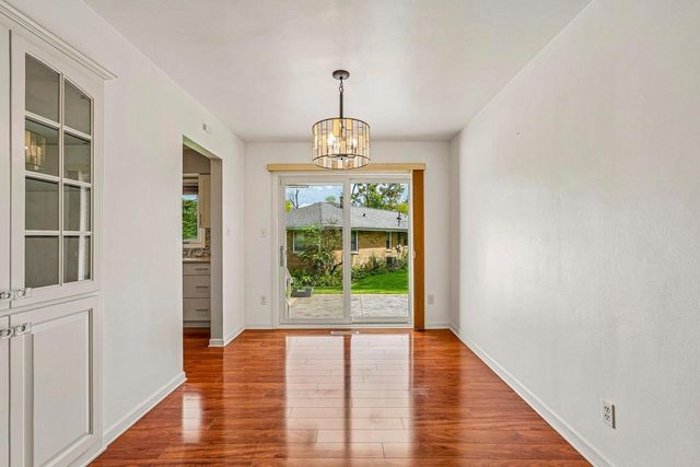 W170N9364 Woodlawn DRIVE, Menomonee Falls, WI 53051