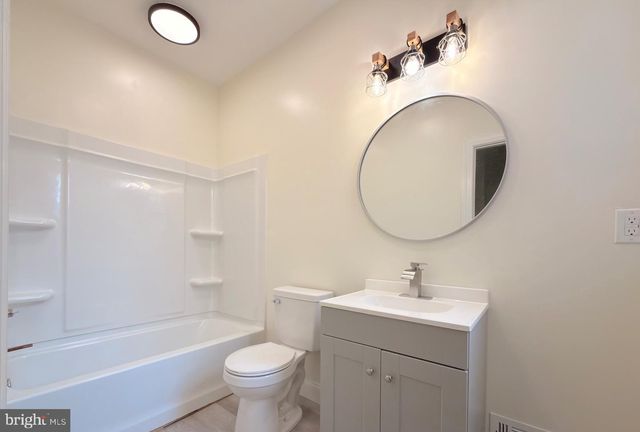 553 GORDON ST, Reading, PA 19601